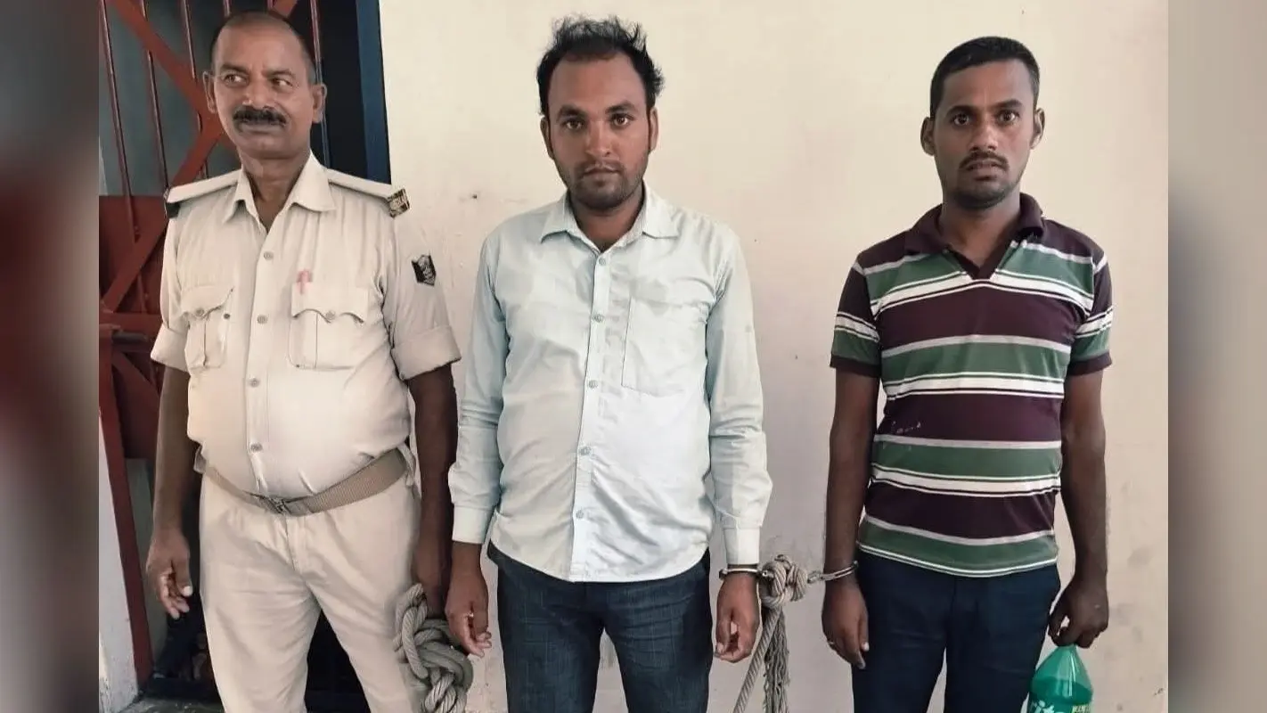 Gopalganj News: पूर्व सैनिक पर चाकू से जानलेवा हमला मामले में 11 के खिलाफ केस दर्ज, तीन आरोपी गिरफ्तार